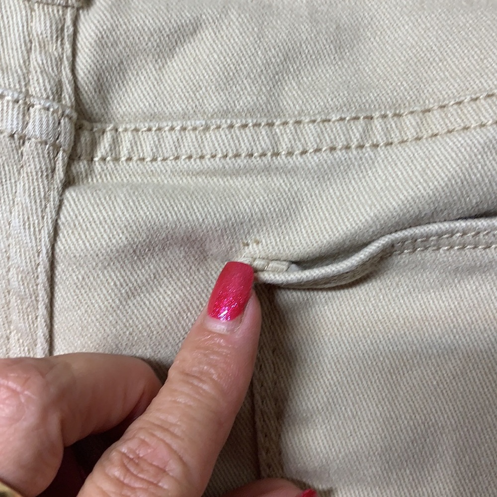 No Boundaries Khaki Denim Cut Off Shorts 👠 - Picture 14 of 15